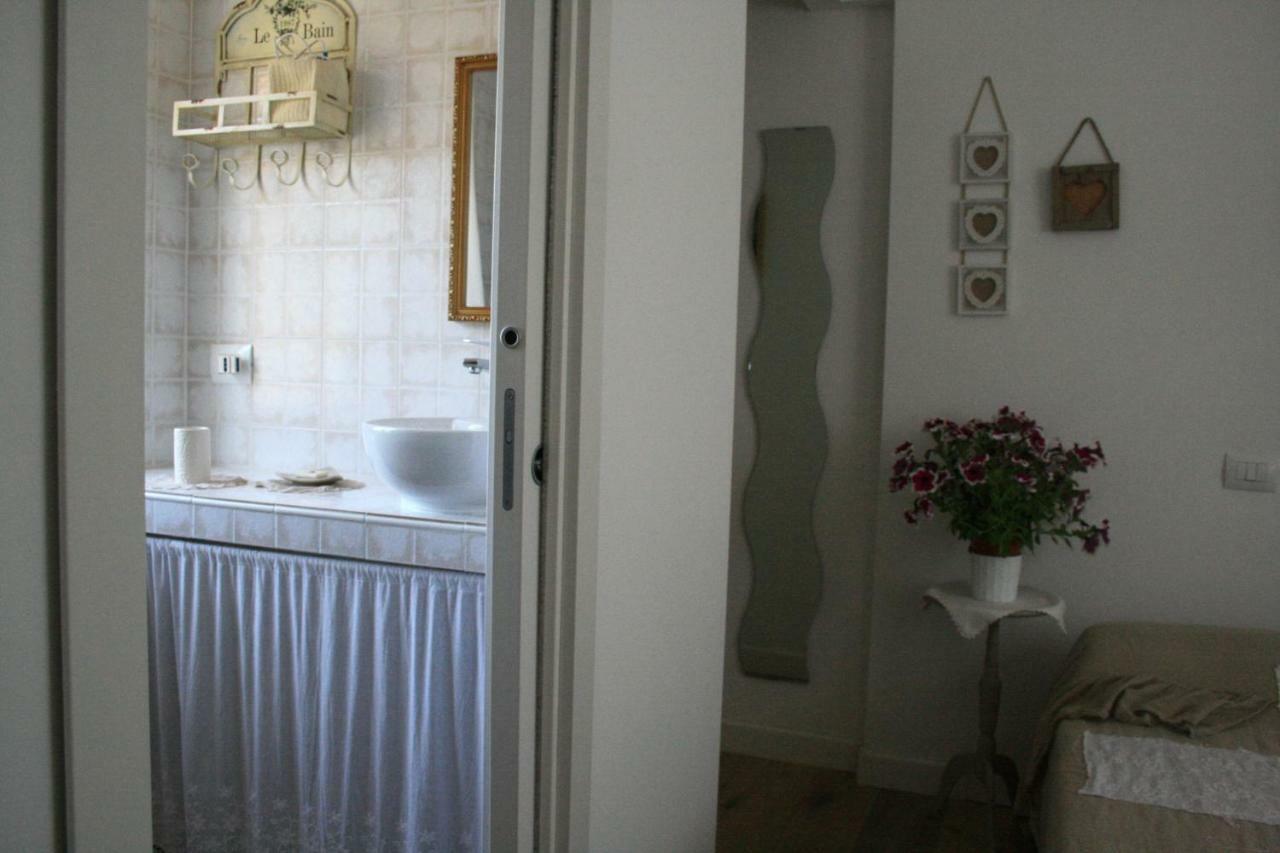 B&B La Casina Di Parrana 콜레살베티 외부 사진